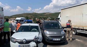 Bingöl'de trafik kazası: 2 yaralı