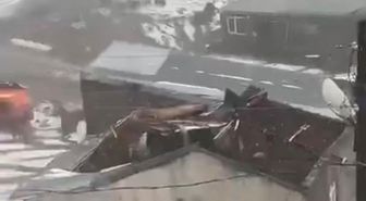 Çıldır'da Şiddetli Dolu ve Fırtına Büyük Hasar Verdi