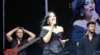 Zara, Demirci’de Kurtuluş Festivali’nde Sahne Aldı