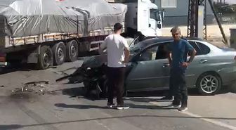 Muş'ta Tır ile Otomobil Çarpıştı: 1 Yaralı