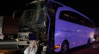 Siverek'te otobüs kazası: 13 yaralı