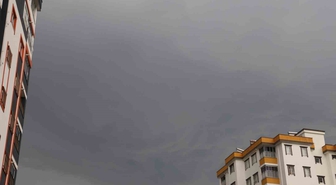 Kozan'da ceviz büyüklüğünde dolu yağışı