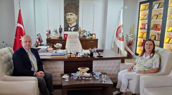 Amasya Üniversitesi Rektörü'nden Gümüşhacıköy'e Eğitim Ziyareti