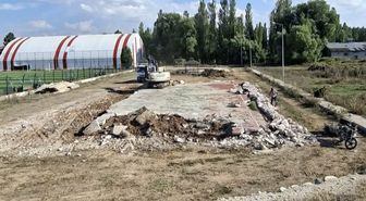 Arpalı'da Spor Tesislerine Kapsamlı Yenileme