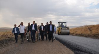 Bulanık'ta 11 Yerleşim Yerine Sıcak Asfalt Müjdesi