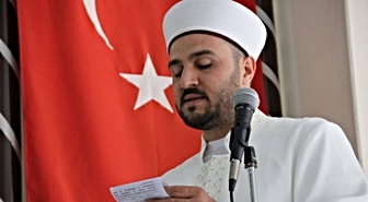 Muğla'daki Camilerde Cuma Hutbesinde Vatan Sevgisi ve Zaferlerin Önemi Vurgulandı