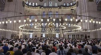 Cuma namazı nasıl kılınır, hangi dualar okunur? Cuma namazı kaç rekât?