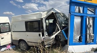Elazığ'da Minibüs Kazası: 7 Yaralı