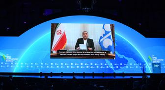 İran Petrol Bakanı: Deniz Ablukasına Rağmen Petrol Sevkiyatı Sürüyor