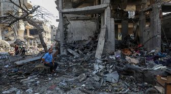 Gazze'de İsrail Saldırıları: 3 Filistinli Hayatını Kaybetti, İlaç Krizi Büyüyor