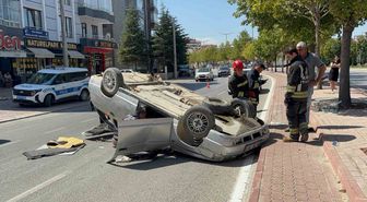 Konya'da Takla Atan Otomobilde Sürücü Yaralandı