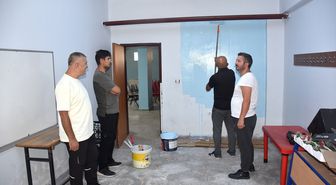 Van'da Gönüllü Elbirliğiyle Okul Yenilendi