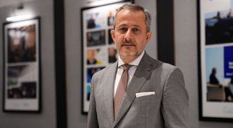 Karabıyık: K-Pop ve Manifest benzeri gruplar cinsiyetsizleştirme propagandası yapıyor