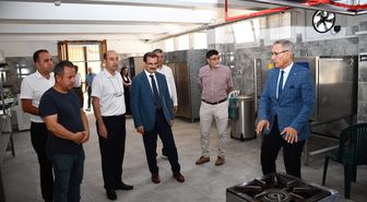 Salihli Kaymakamı Güldoğan'dan Okul Ziyareti