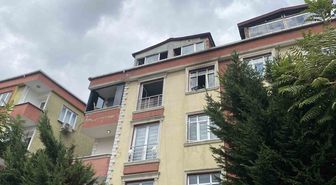 Sultangazi'de Yangın Panigi: Ev Kül Oldu, Can Kaybi Yok