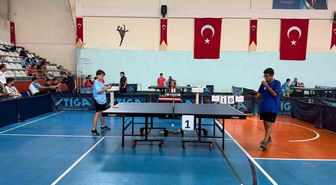 Hopa'da Anadolu Yıldızlar Ligi Masa Tenisi Şampiyonası Başladı
