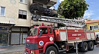 Alanya'da Yangın: 3 Çocuk Hastaneye Kaldırıldı