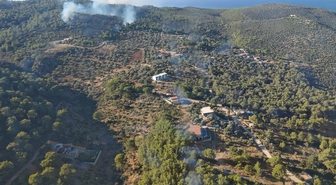 Kaş'ta Orman Yangınına Havadan ve Karadan Müdahale