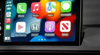 Apple CarPlay'e Yapay Zeka Destekli Chatbot Dönemi