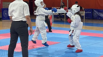 Gümüşhane'de Zafer Bayramı Karate Turnuvası