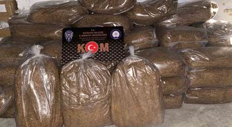 Kütahya'da Kaçakçılık Operasyonu: 1 Ton 716 Kilogram Tütün Ele Geçirildi