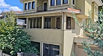 Üsküdar'daki Villada Yazar Murat Koparan Ölü Bulundu