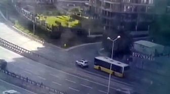 Zeytinburnu'nda otobüs duvara çarptı: 2 ölü, 16 yaralı
