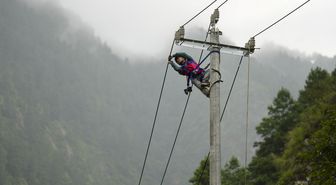 Gyirong'ta Heyelan Sonrası Acil Trafo Kuruldu
