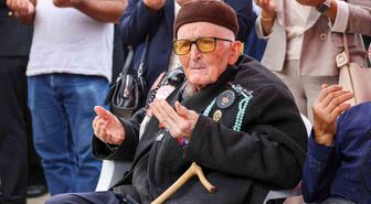 Bilecik'te Zafer Bayramı'nda Şehitlik Ziyareti