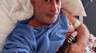 Cem Yılmaz'dan Hasta Yatağında Açıklama: 'İyiyim, Sağ Olun'