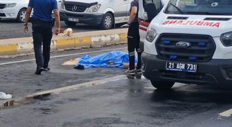 Diyarbakır'da Yayaya Otomobil Çarptı: Hayatını Kaybetti