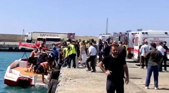 Girne'de Yolcu Gemisi Alabora Oldu