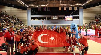 Kadın Voleybolunda Akdeniz Oyunları Şampiyonluğu