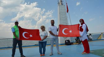 30 Ağustos Coşkusu Dört İlde ve Van Gölü'nde Kutlandı