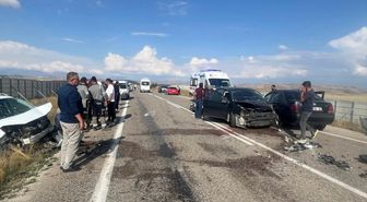 Bayburt'ta 3 Araçlı Kazada 9 Yaralı
