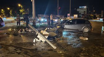 Elazığ'da Motosiklet ve Otomobil Çarpıştı: 5 Yaralı