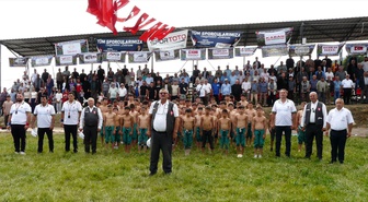 Gerze'de Geleneksel Karakucak Güreşleri