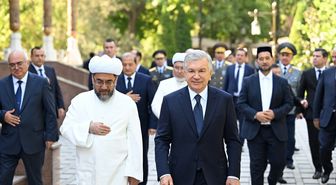 Özbekistan'da Siyasi Baskı Kurbanları Anıldı