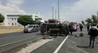 Tatvan'da İki Araç Çarpıştı: 2 Yaralı