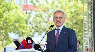 Trabzon'da Raylı Sistem Hattı'nın Temeli Atıldı