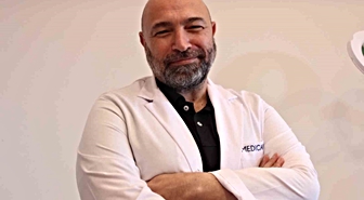 Çilek Bacak Görünümüne Dermatolog Uyarısı: Doğru Bakım Şart