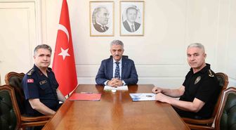 Düzce'de Güvenlik Toplantısı: 19 Kişi Yakalandı, 10 Kişi Tutuklandı