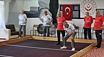 Edirne Huzurevi Bocce Ligi'nde grubunu lider bitirdi