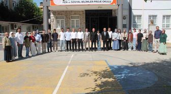 Erzin'de YKS Başarısı: Kaymakam Öğrencileri Tebrik Etti