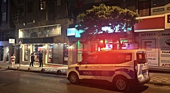 Görme engelli balkondan düştü: Ağır yaralı