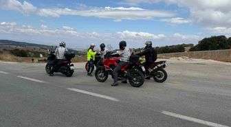 Söğüt'te Motosiklet Sürücülerine 'Görünür Ol' Uyarısı