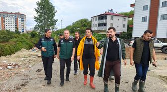 Piraziz'de Sağanak Yolları Vurdu