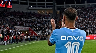 Salah'tan maç sonunda dikkat çeken hareket! Beğeni yağıyor