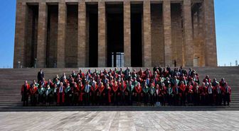 Yargıtay üyeleri, adli yılın açılışı dolayısıyla Anıtkabir’i ziyaret etti