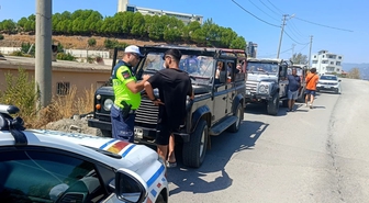 Alanya'da safari denetimi: 5 araca 233 bin TL ceza